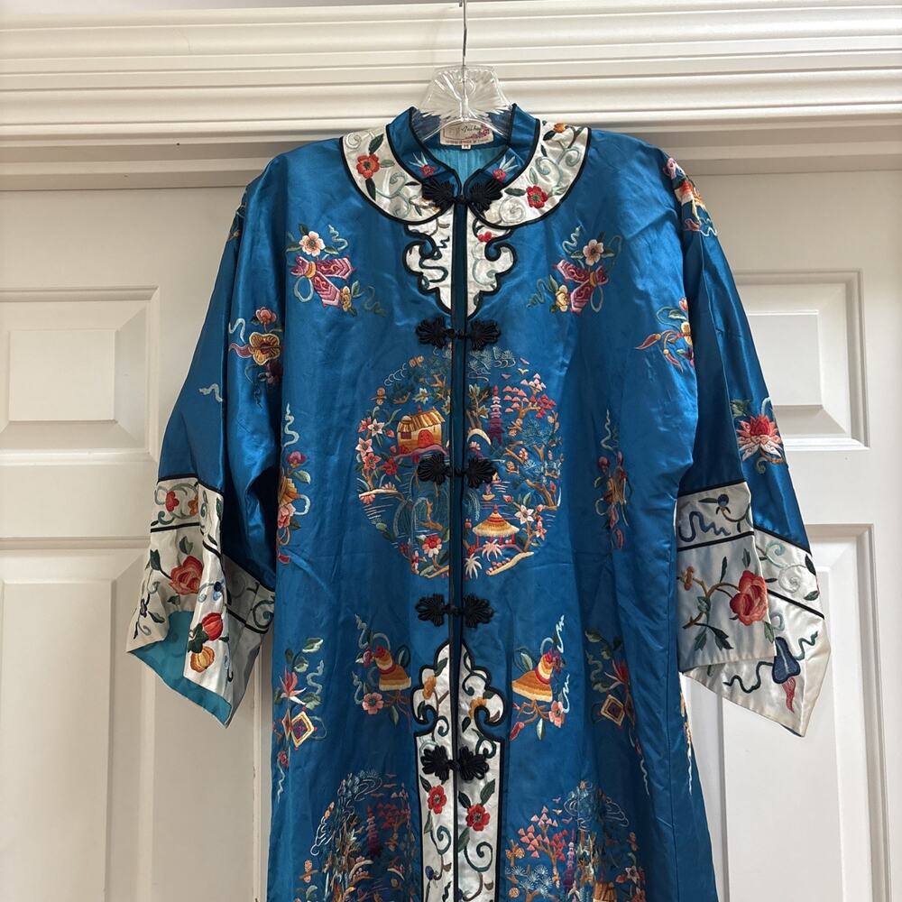 Antique Silk Bai Hua Chinese Blue Embroidered Robe Size M Floral Butterflies